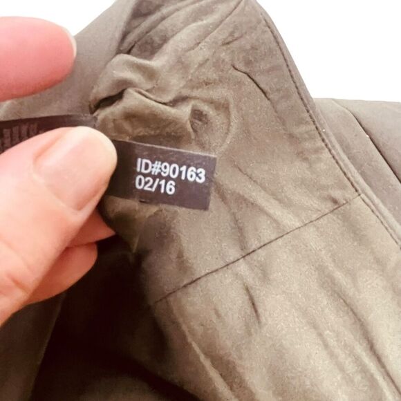 Express | Khaki Olive High-Waisted Pencil Skirt Career Workwear Size 12 | NWT - Picture 10 of 10